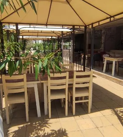 דירה Studio